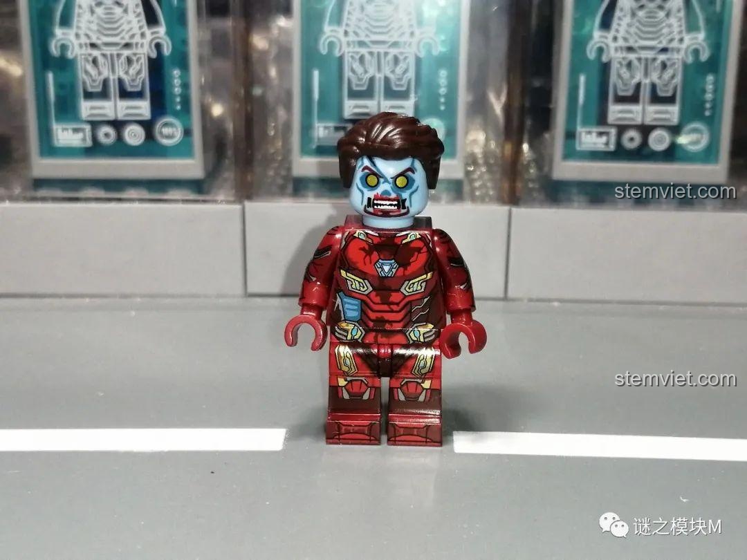 Minifigure Doctor Strange trong bộ WM6132.