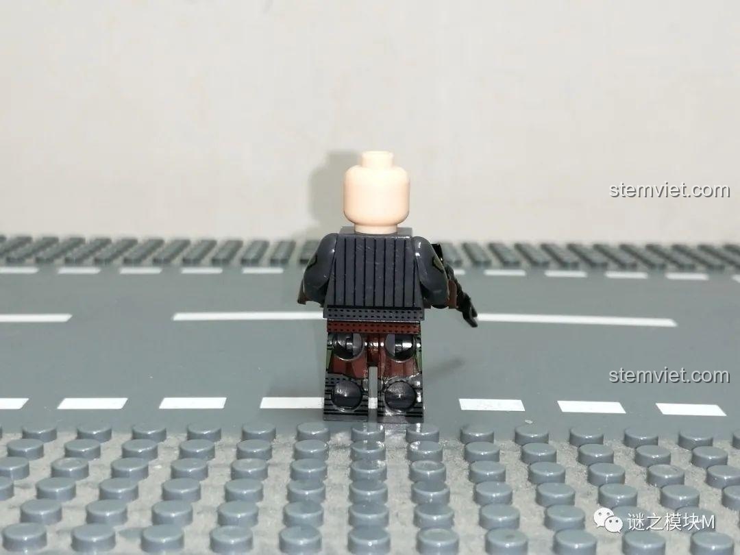 Chất liệu nhựa ABS cao cấp của Minifigure Heavy Infantry Mandalorian WM6094.