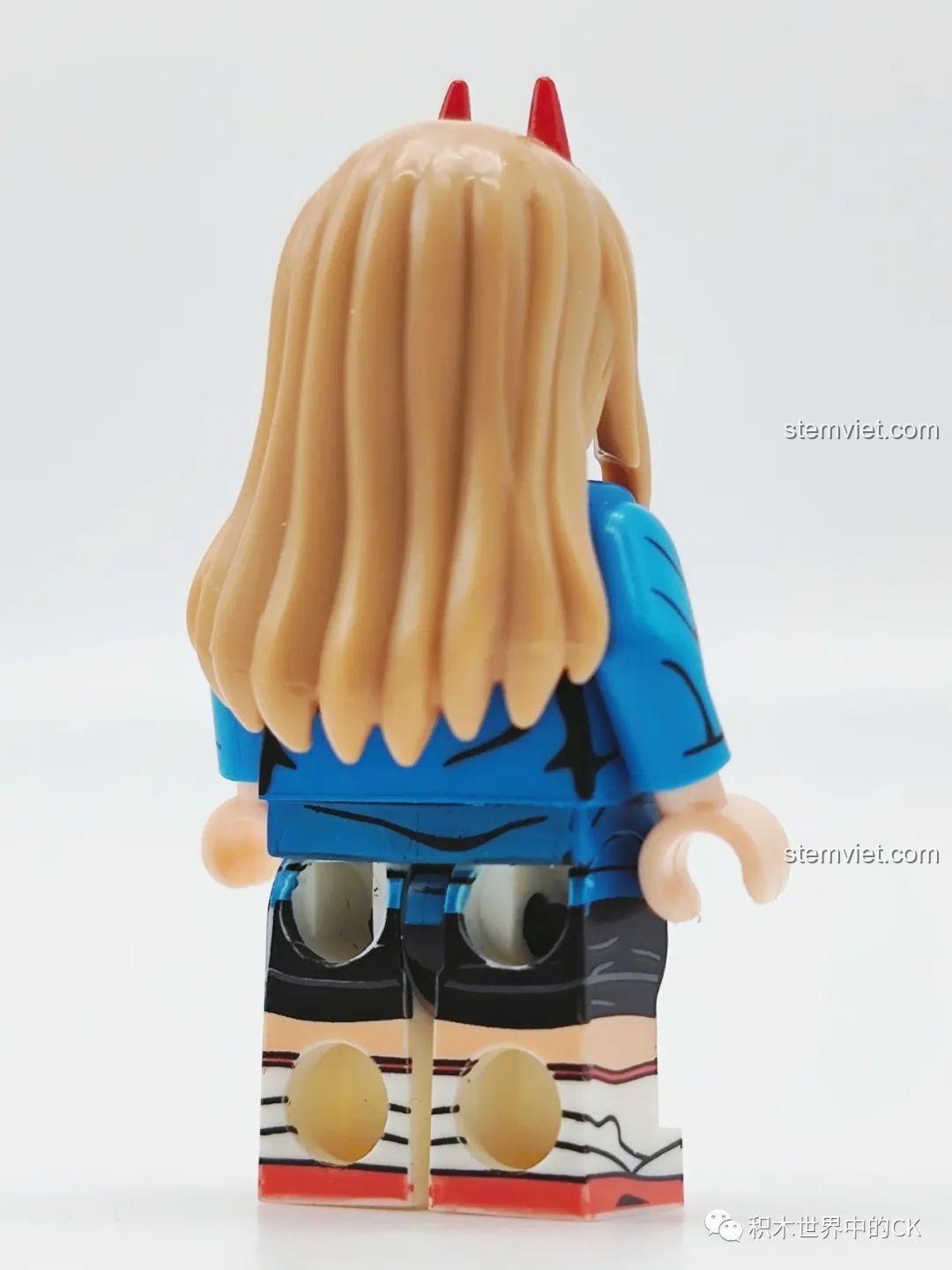 Minifigure Higashiyama Kobeni (XP-514) trong bộ KORUIT KT1067, cầm dao.