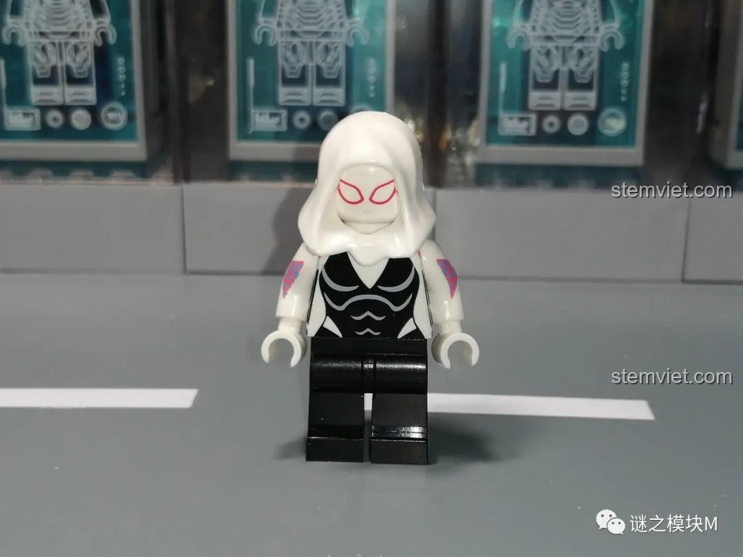 Minifigure Miles Morales trong trang phục cosplay (COS服), một phiên bản độc đáo của bộ SY1461.