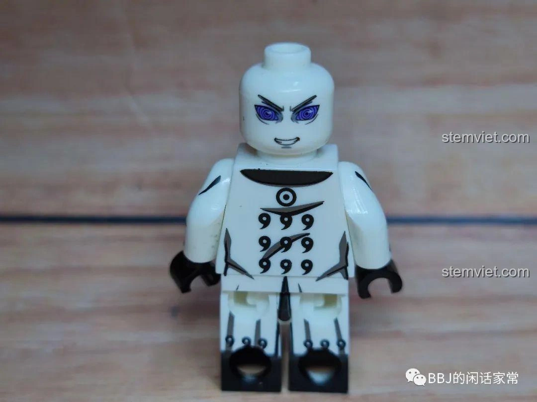 Minifigure Naruto Six Paths Madara WM2119 với biểu cảm khuôn mặt thứ hai.