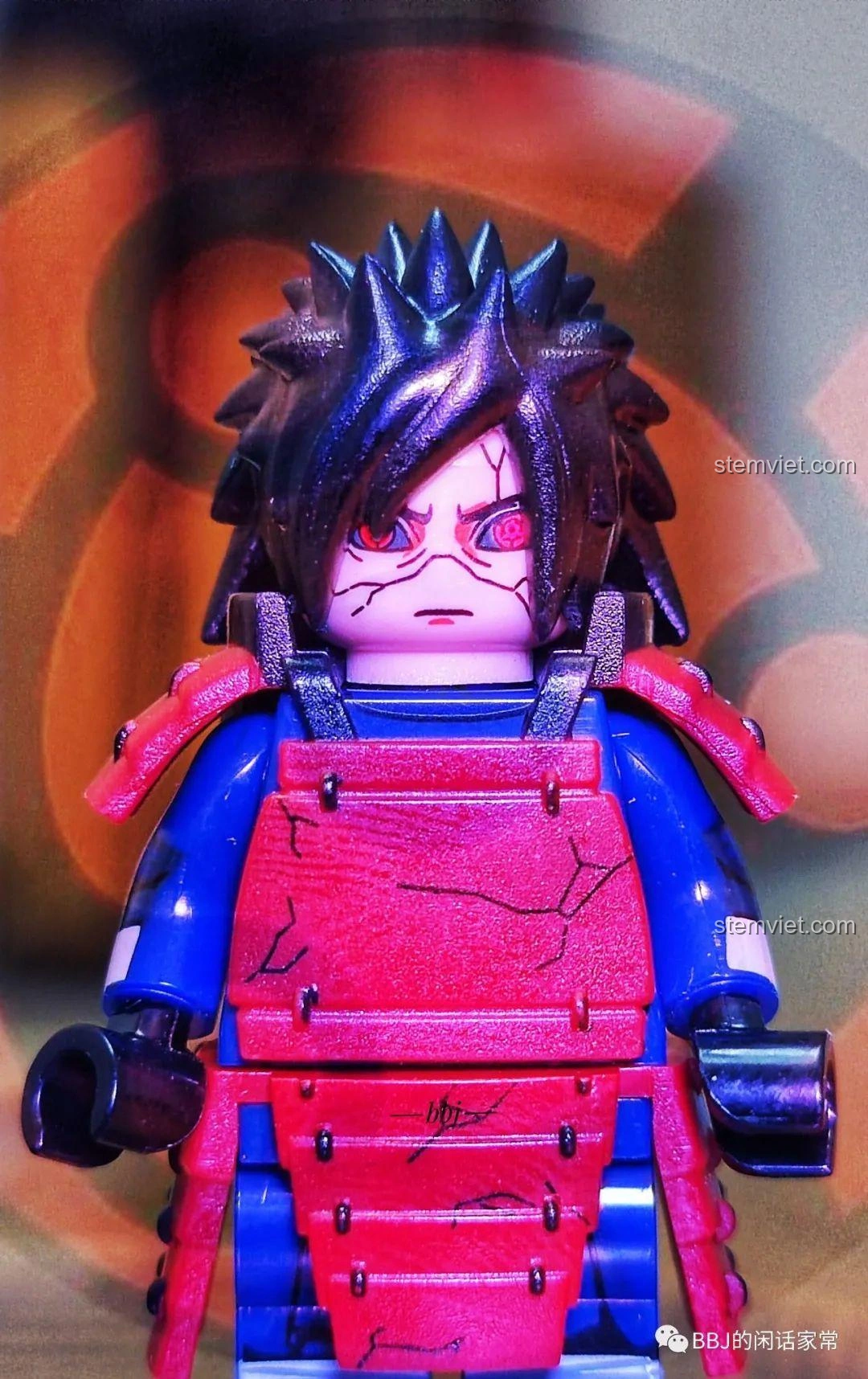 So sánh Minifigure Naruto Uchiha Madara WM2121 với hình ảnh anime gốc.