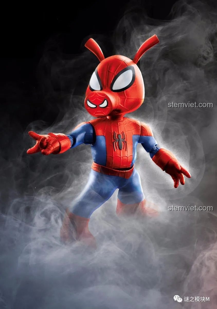 Minifigure Peni Parker từ bộ lắp ráp Sách Người Nhện SY1461, góc nhìn mặt bên.