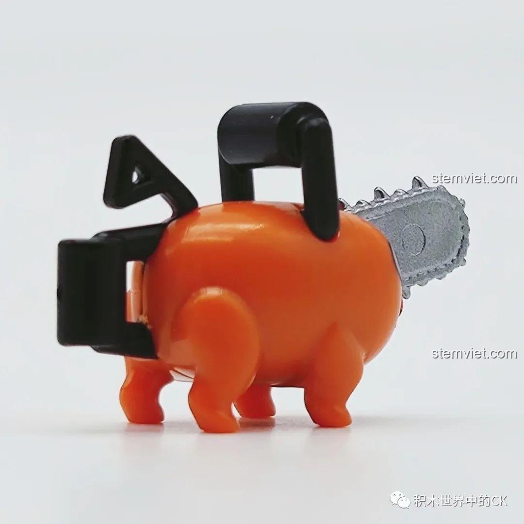 Minifigure Reze (XP-512) trong bộ KORUIT KT1067, cầm quả bom.