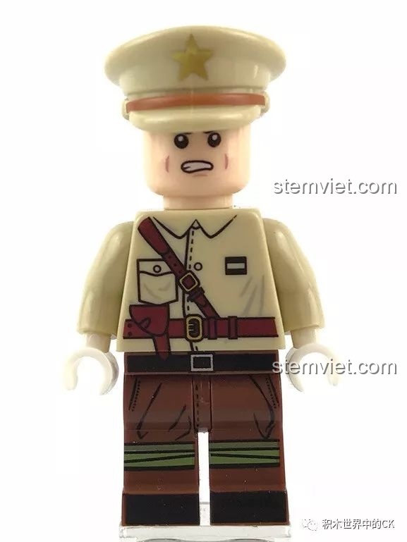 Cận cảnh minifigure Sĩ quan Nhật Bản trong bộ Sembo 12781 với trang phục chi tiết và biểu cảm cương nghị.