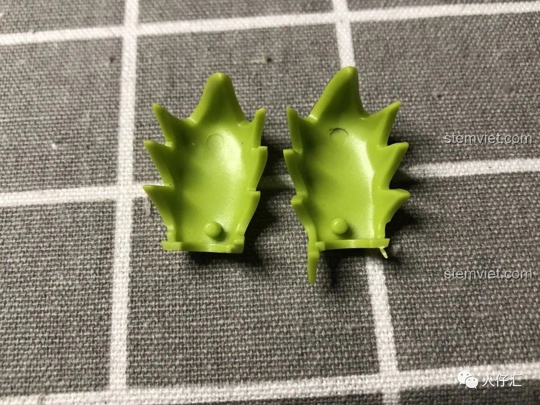 Minifigure Tobi WM2094 từ bộ Minifigures Naruto WM2091-WM2096, với mặt nạ và thân thể thay thế.