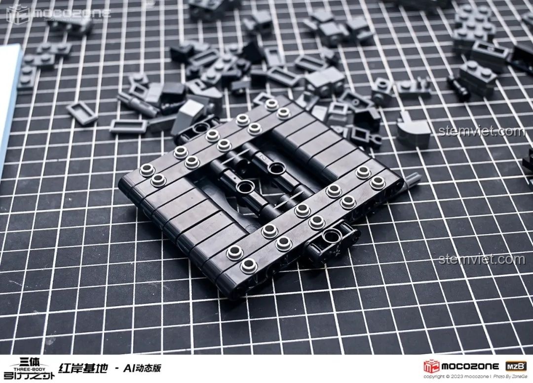 Minifigure và xe jeep quân sự mini đi kèm bộ lắp ráp Hồng Ngạn Cơ Địa (Red Coast Base) Tam Thể.