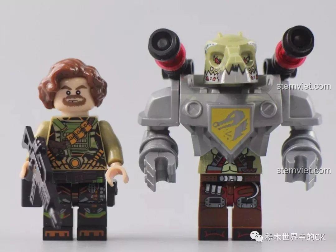 Cận cảnh hai minifigures: Chiến binh loài người và Chỉ huy cá sấu trong bộ lắp ghép Biệt đội cá sấu chiến đấu 5063.