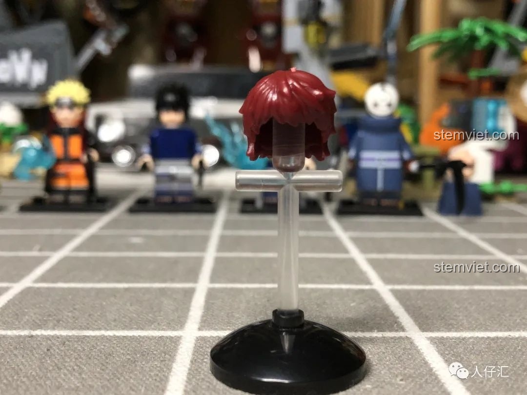 Mặt sau của kiểu tóc minifigure Sasori WM2085, cho thấy chi tiết tạo hình.