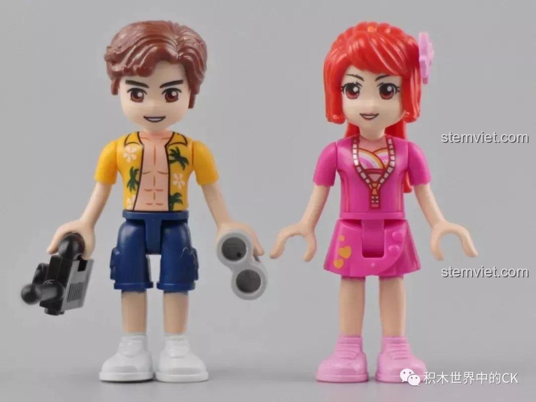 Cận cảnh hai nhân vật minifigures Ryan và Cherry trong bộ QMAN 2019 với trang phục và phụ kiện cứu hộ.