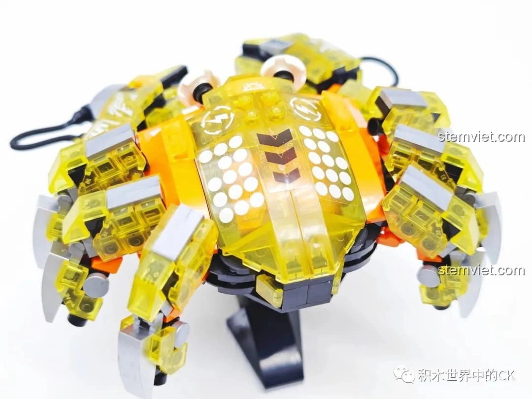 Mặt bên của mô hình Cá Đuối Zhe Gao 662001, với các chi tiết cánh và vây được thiết kế tinh xảo.