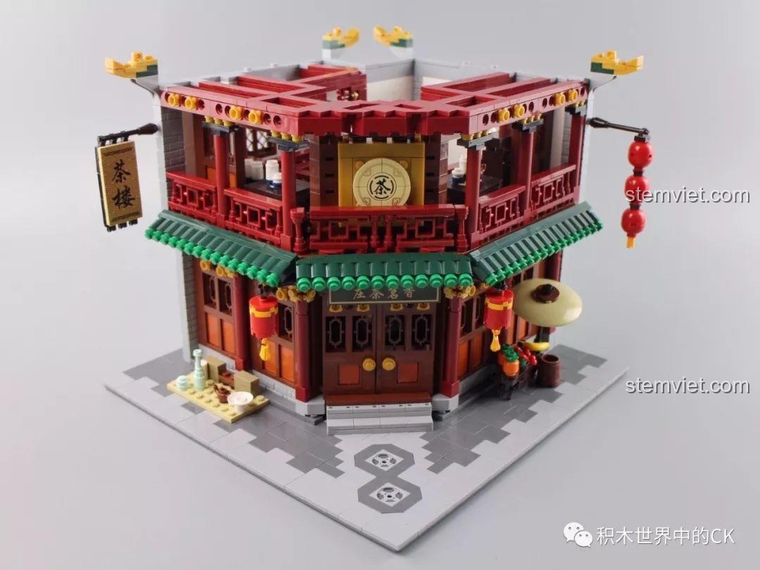 Mô hình hai tầng của Trà Quán Hương茗 XB-01021 đã hoàn thành, sẵn sàng cho phần mái.