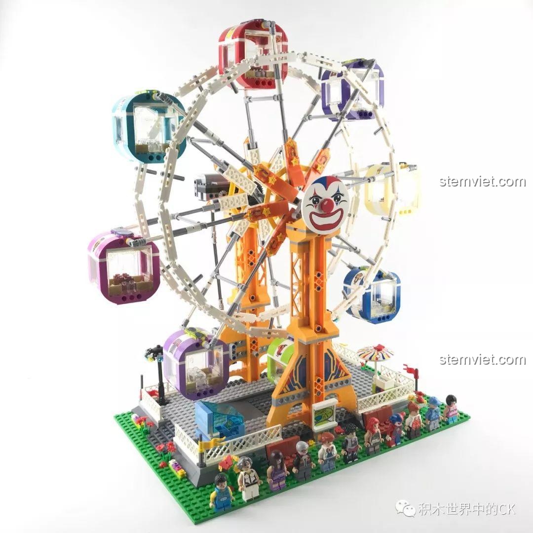 Mô hình Vòng Quay Mặt Trời Winner 7036 hoàn chỉnh nhìn từ góc nghiêng, khoe trọn vẻ đẹp rực rỡ.