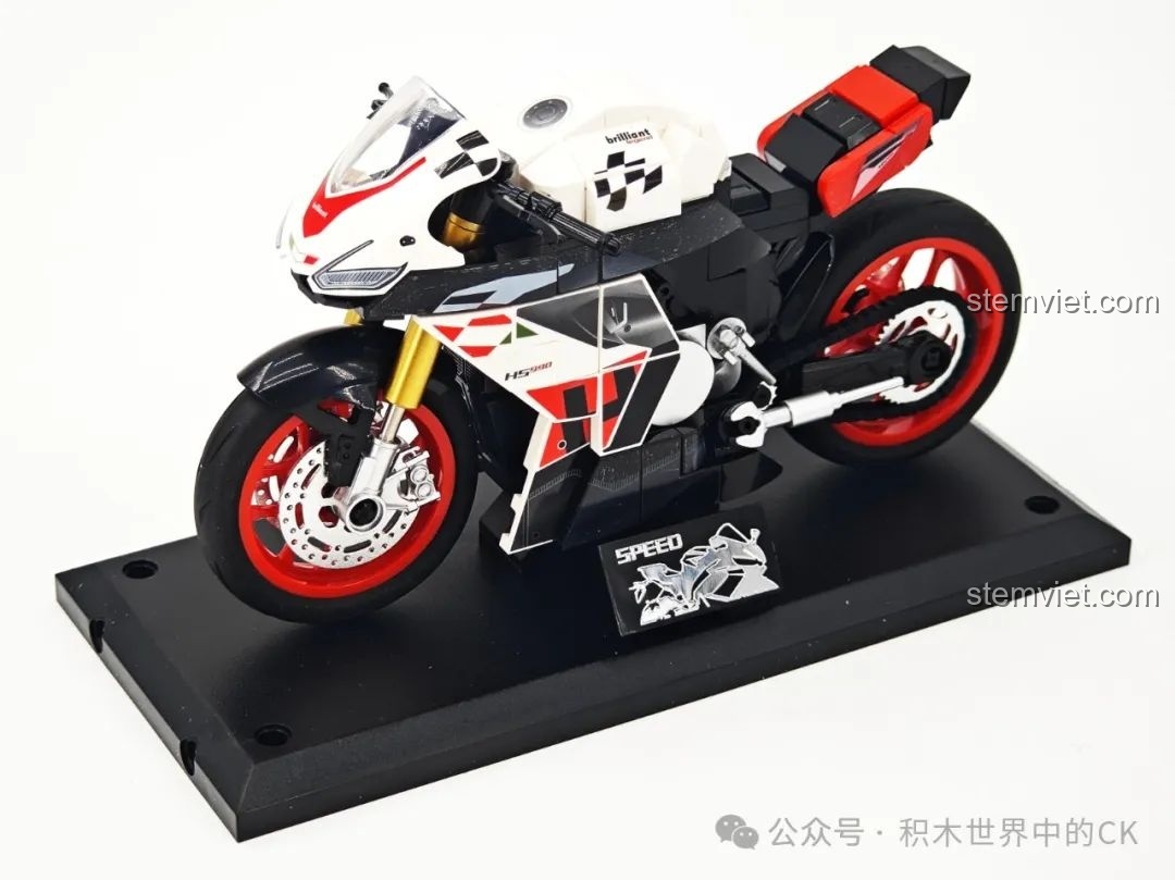 Mô hình Aprilia 'Bá Chủ' SEMBO 714553 hoàn thiện được đặt trên đế trưng bày, khoe thiết kế sportbike.