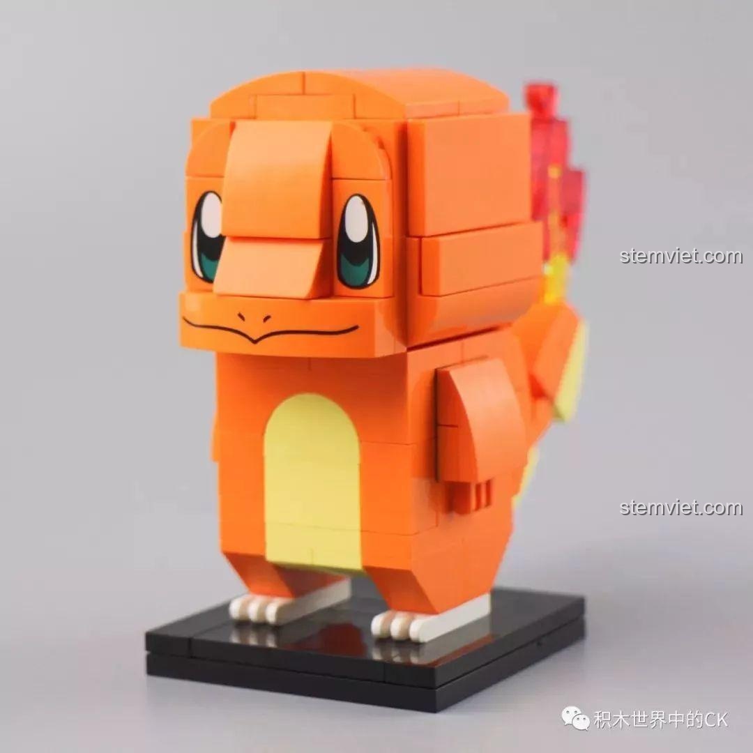 Mô hình lắp ráp Keeppley Charmander A0105 hoàn thiện với vẻ ngoài lanh lợi và màu cam rực rỡ.