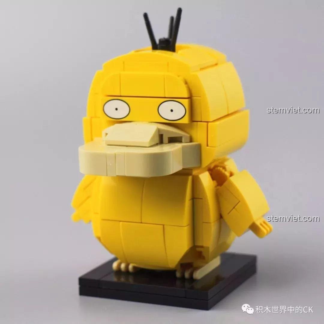 Mô hình lắp ráp Keeppley Psyduck A0103 hoàn thiện với biểu cảm ngơ ngác đặc trưng.