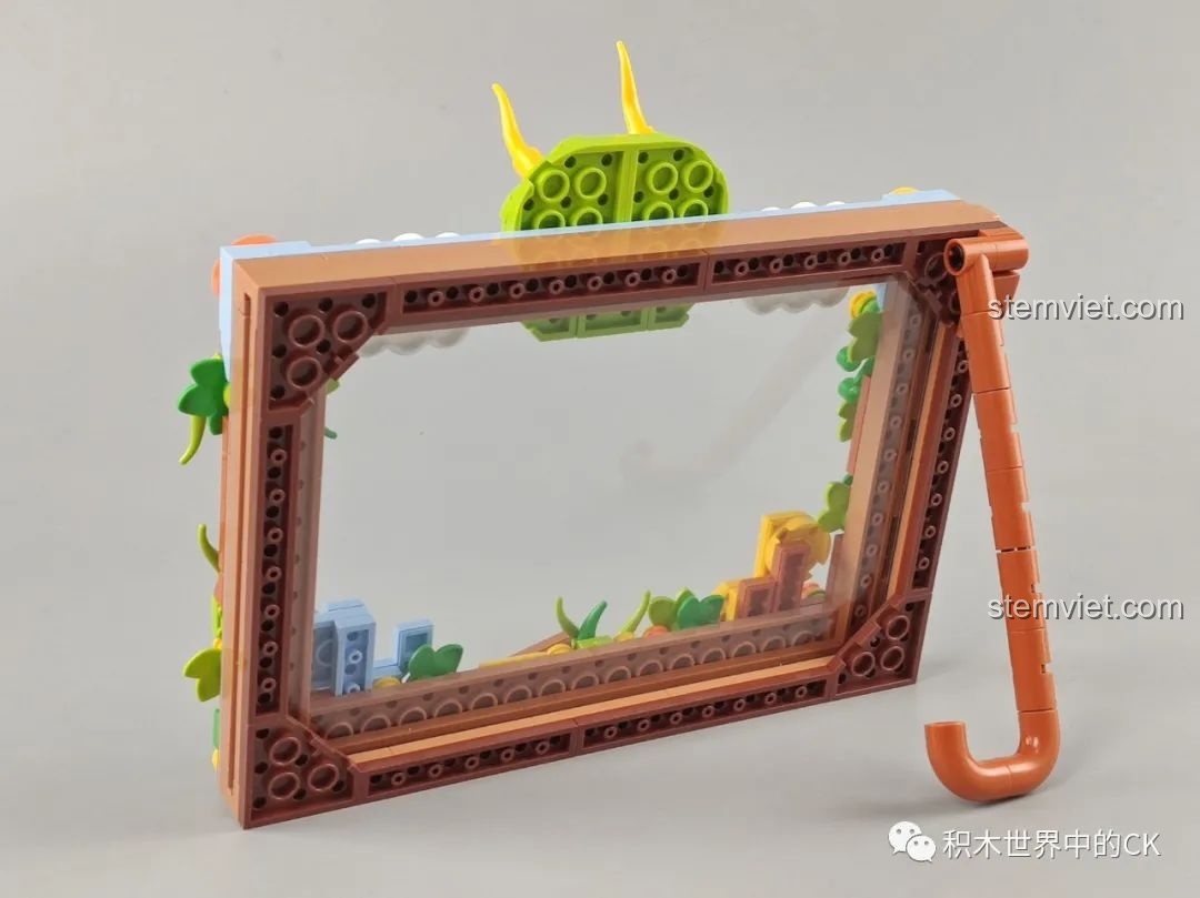 Mô hình lắp ráp khủng long cổ dài đa năng JAKI Fun Desk đã hoàn thành, góc sau