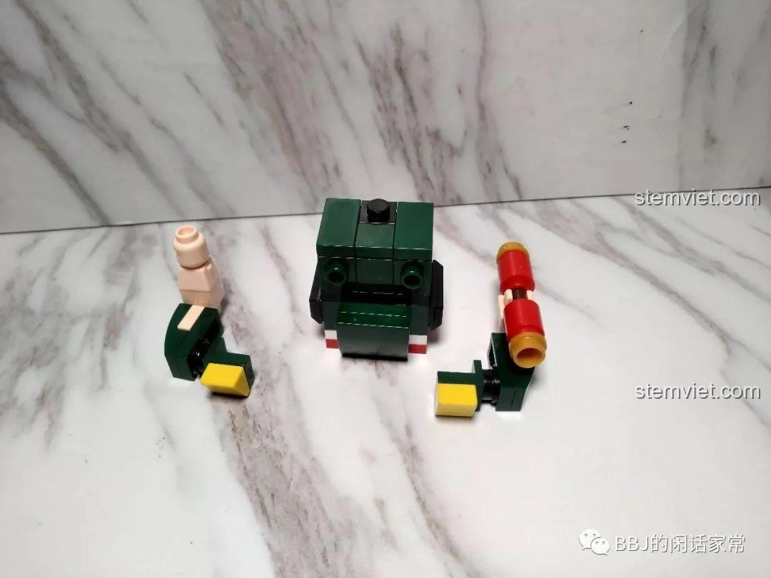 Mô hình Lộc Tinh ZHEGAO QL0953-2 nhìn từ góc nghiêng, minh họa vấn đề thiết kế 