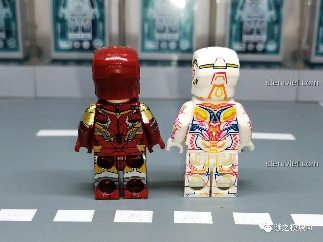 Mô hình mini Doctor Octopus KF6145 của Kopf, với bộ xúc tu máy móc.