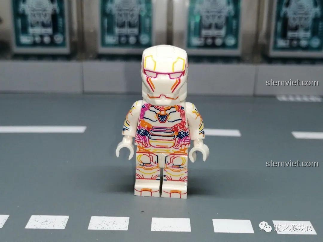 Mô hình mini Zombie Captain America KF6145 của Kopf, với hiệu ứng zombie.