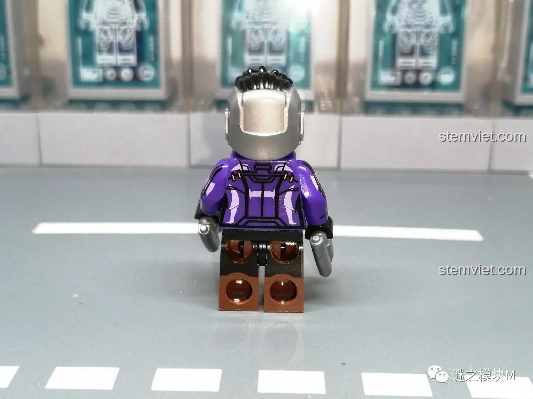 Mô hình mini Zombie Captain America KF6145 của Kopf, với hiệu ứng zombie và trang phục rách tả tơi.