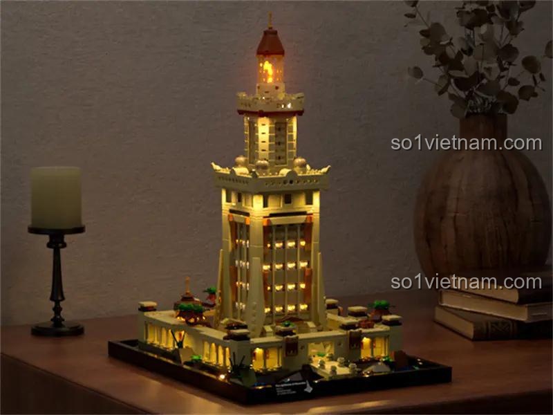 Mô hình Ngọn hải đăng Alexandria FunWhole F9008 lung linh về đêm