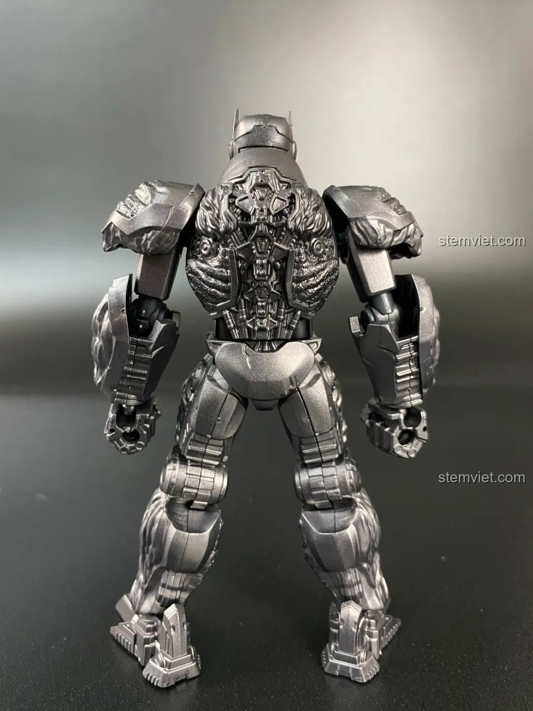 Mặt trước hộp mô hình Scourge BLOKEES với hình ảnh phản diện hầm hố và hiệu ứng màu cam.