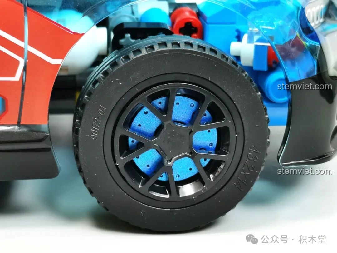 Ảnh 44 của bộ lắp ráp JAKI JK8808 Siêu Xe Khái Niệm Phantom, hệ thống treo. Đây là một bộ đồ chơi Mô hình siêu xe JK 8808 đáng tiền.