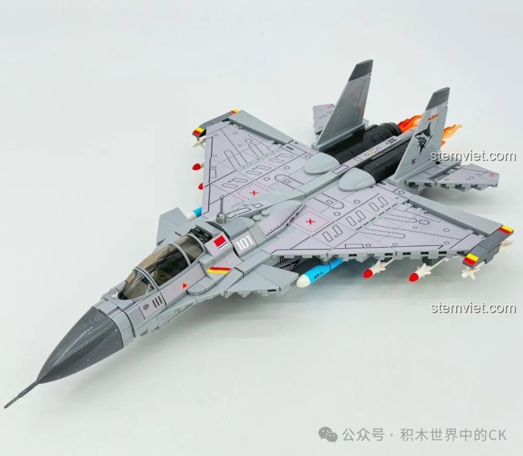 Mô hình tiêm kích J-15 hoàn chỉnh từ bộ đồ chơi xây dựng Bộ 3 Máy Bay Chiến Đấu Hải Quân SEMBO.