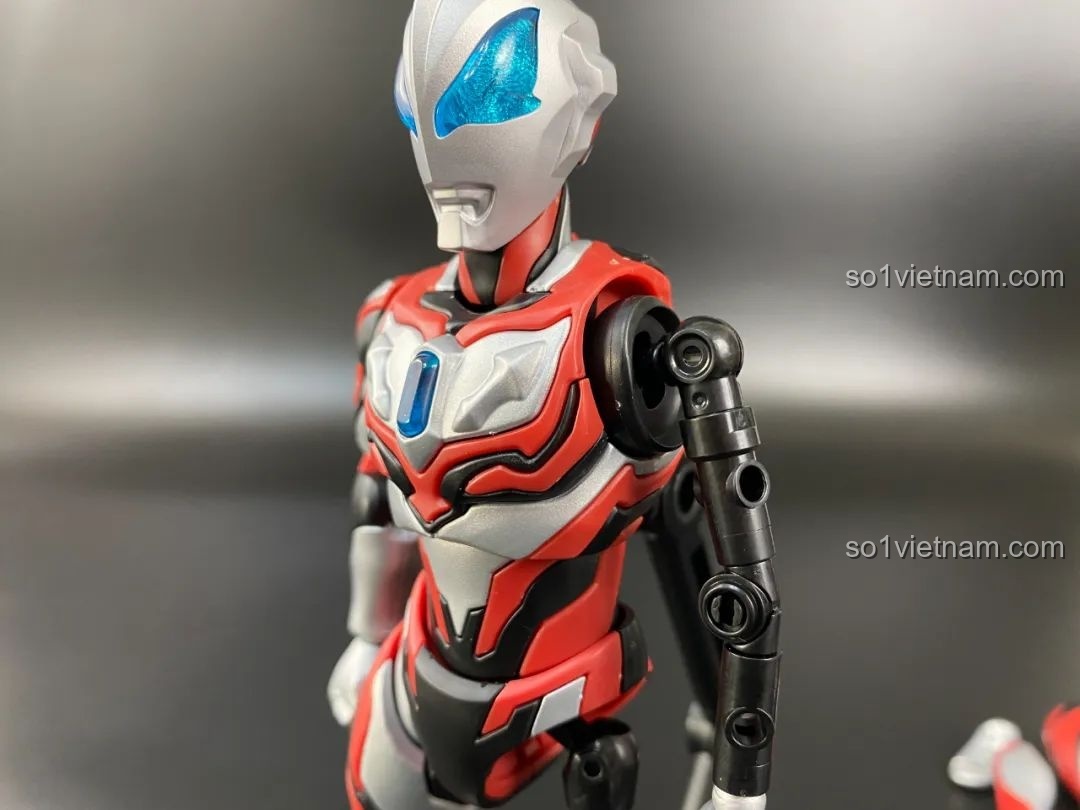 Mô hình lắp ráp Ultraman Geed BLOKEES hoàn thiện với đầy đủ các bộ phận