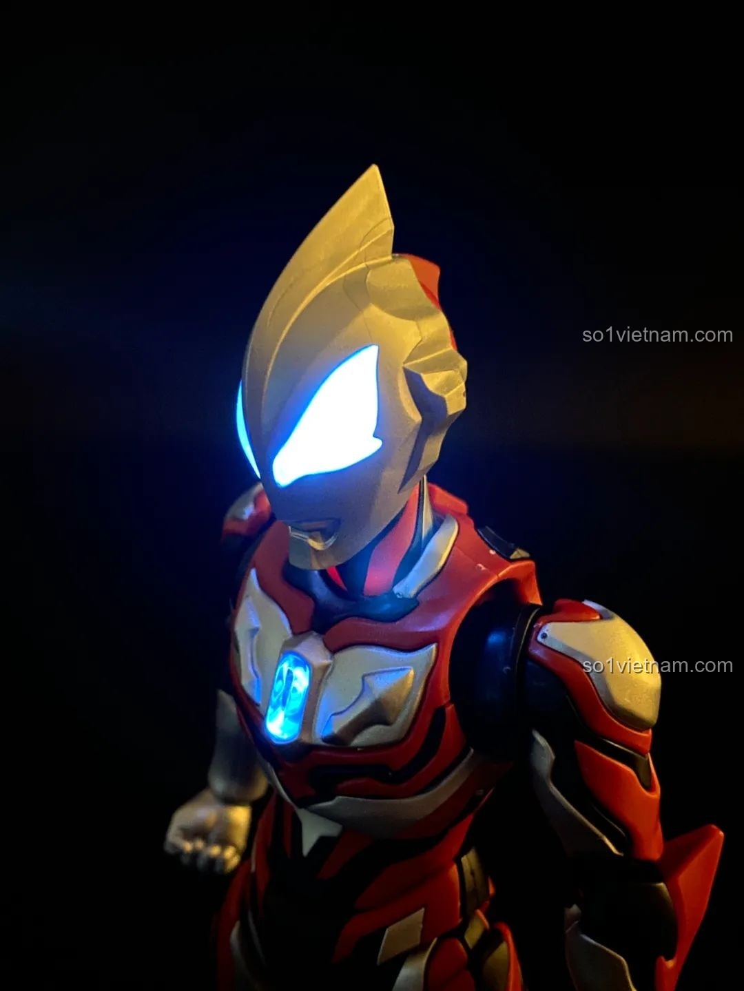 Mô hình lắp ráp Ultraman Geed BLOKEES hoàn thiện với đầy đủ các bộ phận