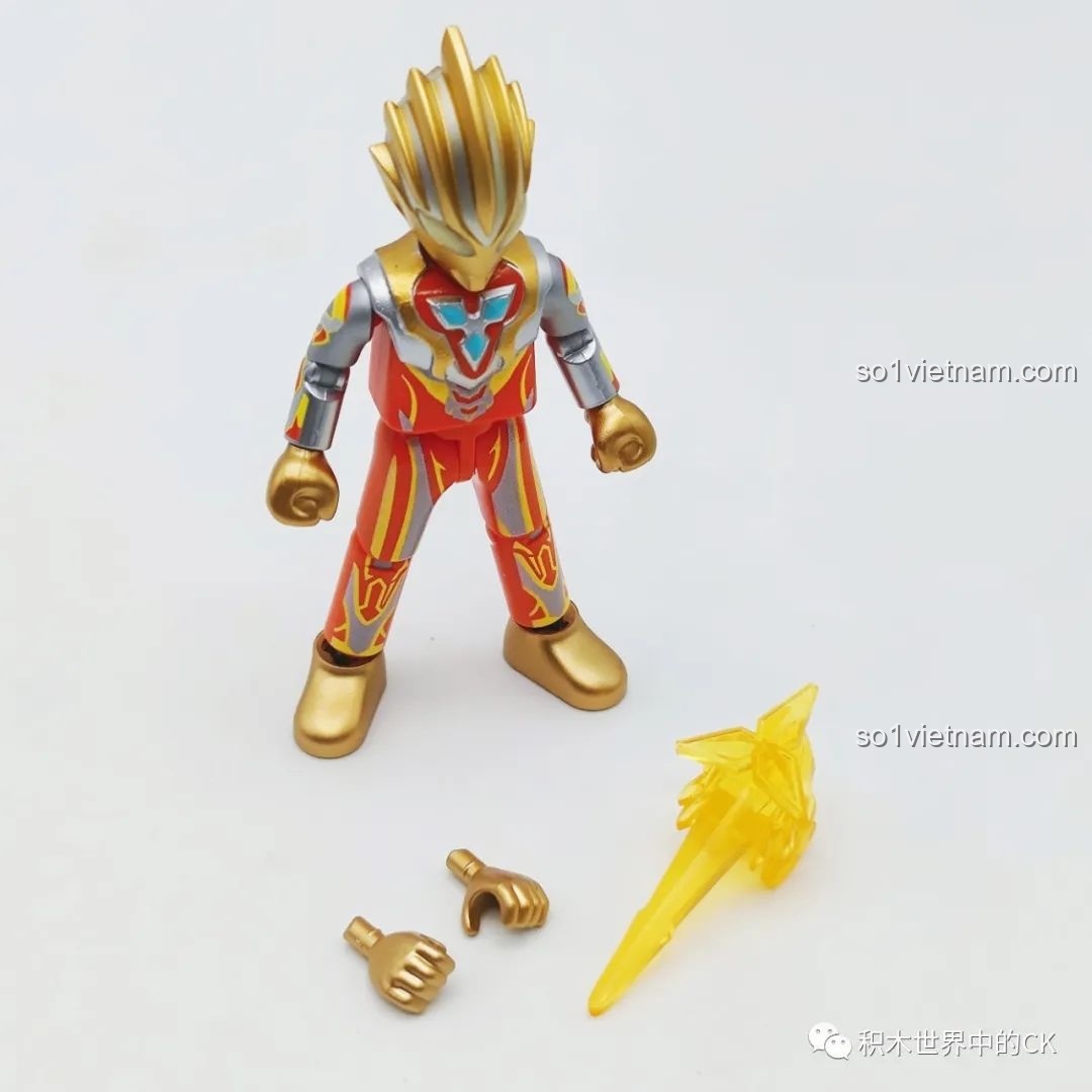Mô hình Ultraman Trigger BLOKEES GV-02 05 cầm vũ khí