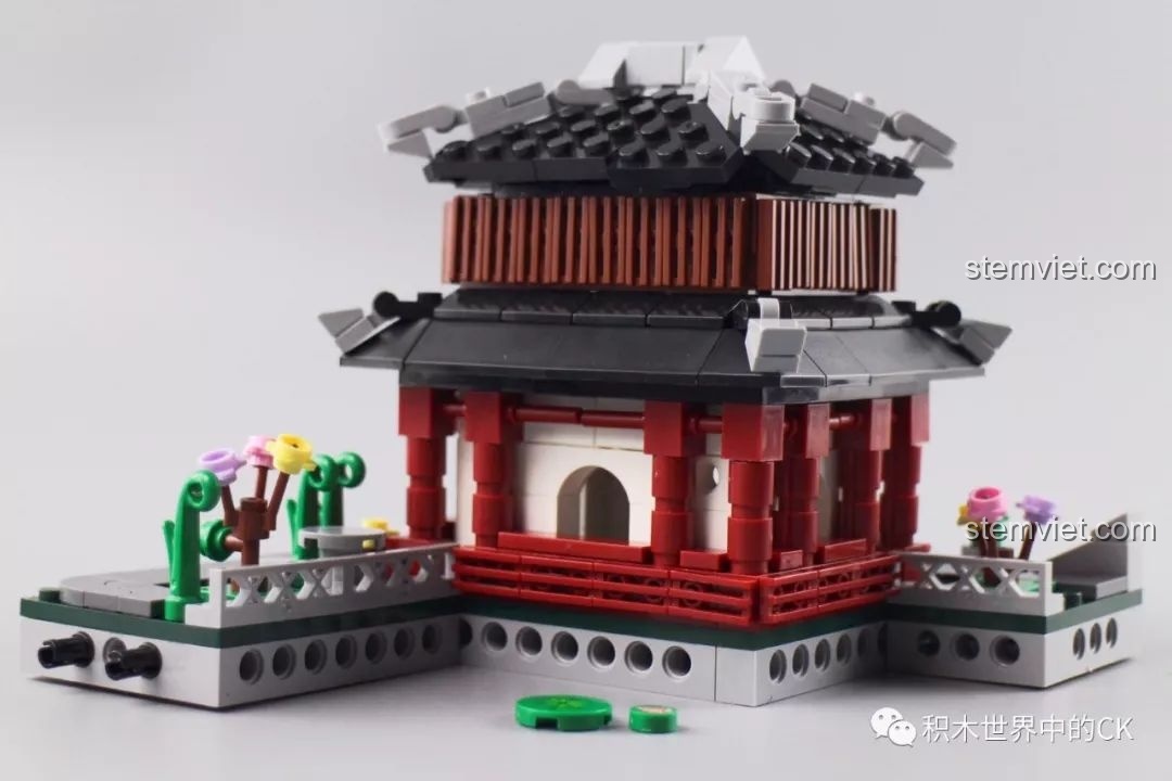 Mô hình Viễn Thúy Các XB-01110-B hoàn chỉnh, một công trình hai tầng bề thế và đẹp mắt.