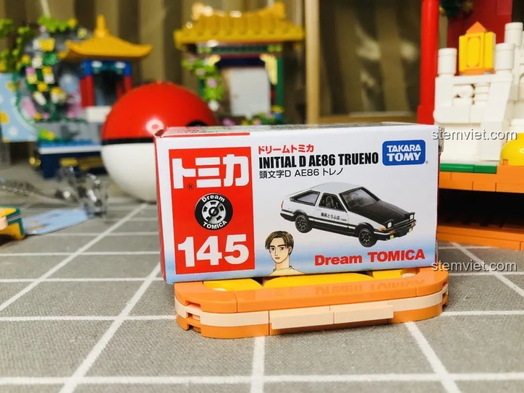 Mô hình Wekki 506004 Cảnh Thu đặt cạnh các bộ khác trong series Vườn Thượng Uyển Bốn Mùa.