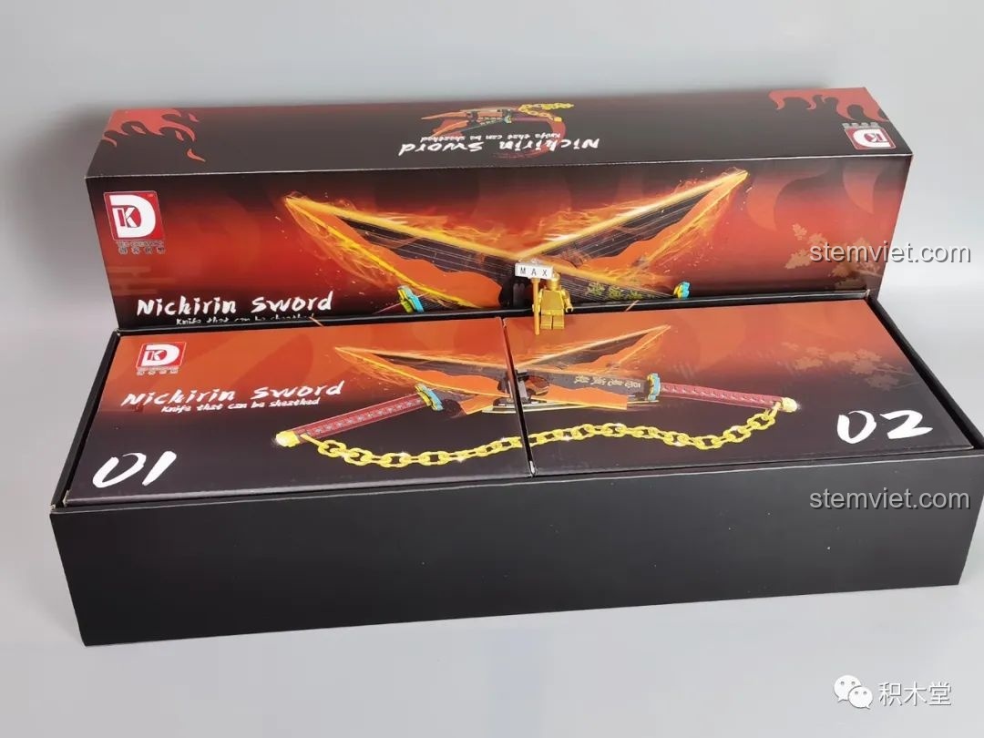 Mở hộp bộ lắp ráp DK 1507, bên trong có hai hộp nhỏ được đánh số 01 và 02.
