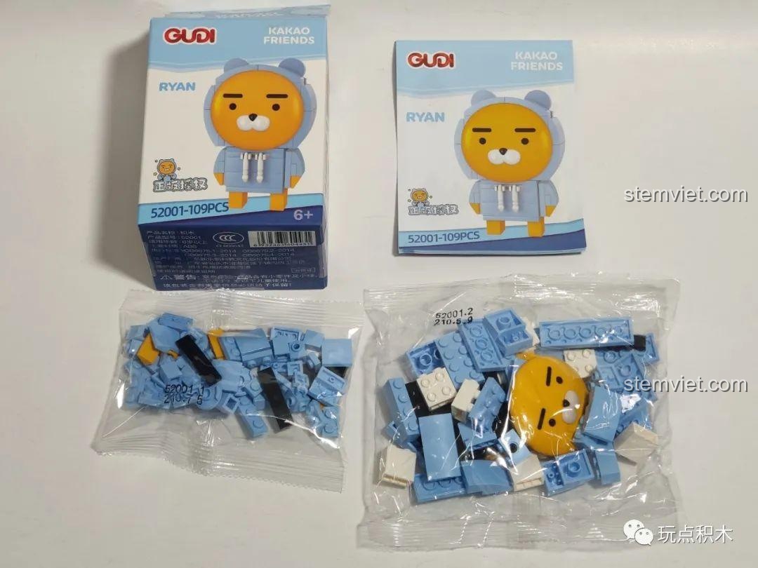 Bên trong hộp GUDI 52001 Sư tử Ryan gồm sách hướng dẫn và các túi mảnh ghép nhựa ABS an toàn.