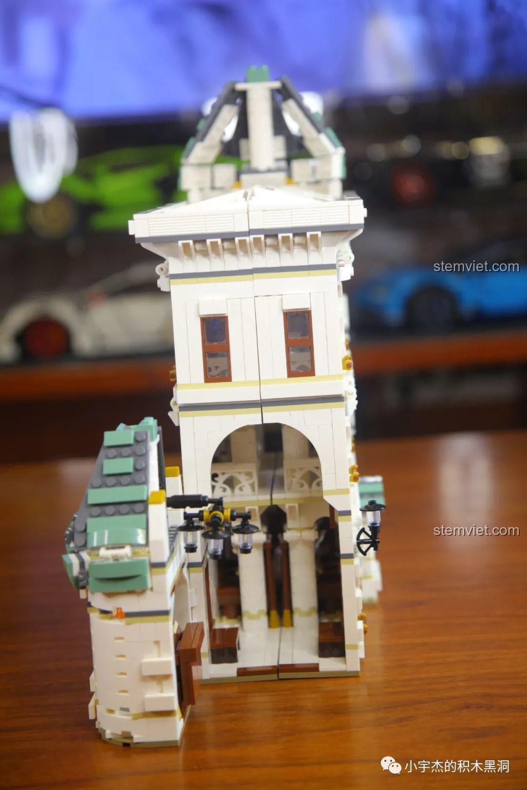 Mô hình Ngân hàng Gringotts MORK 032101 mở ra nội thất, khám phá thế giới phép thuật, đồ chơi mô hình Ngân hàng phù thủy cho bé 6 tuổi, chất lượng tốt.