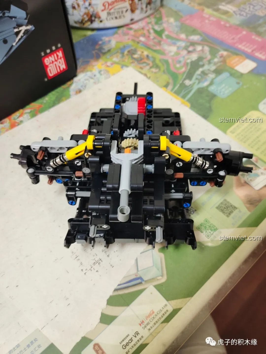 Tổng quan quá trình lắp ráp mô hình Mould King 13056 Lamborghini Hyper, tổng thời gian 13 giờ.