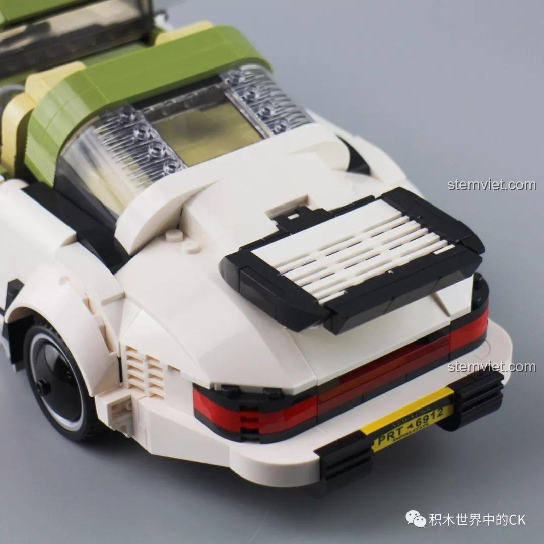 Phần đuôi xe với cánh gió và cửa sổ sau độc đáo của Mô hình xe Porsche 911 Targa Mould King.