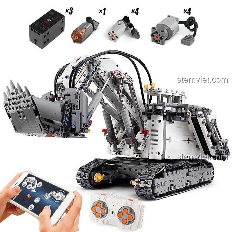 Ảnh cận cảnh các chi tiết cơ khí phức tạp của bộ xếp hình 13130 Máy xúc mỏ Terex RH400, bao gồm khoang động cơ và các khớp nối.