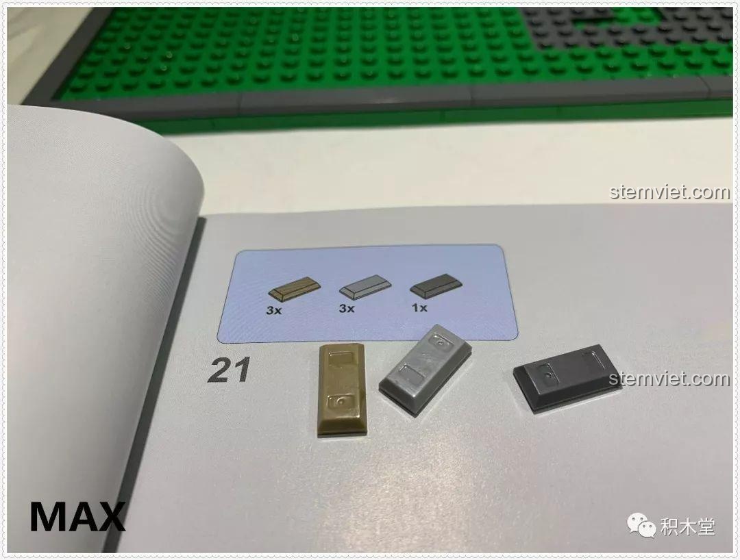 Hướng dẫn lắp ráp và các mảnh ghép màu vàng, bạc, đen trong bộ Mould King 13132.