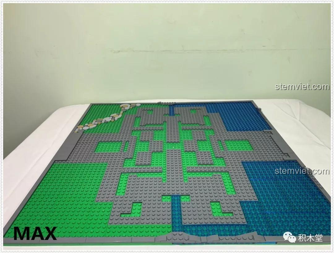 Lắp ráp con đường sỏi đá phía trước Lâu đài cổ tích Mould King 13132.