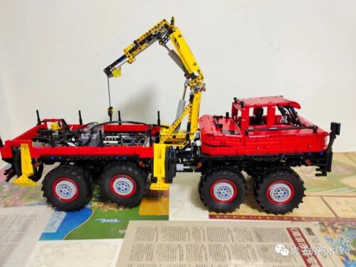 Bộ lắp ráp Xe Tải Địa Hình 8x8 Khớp Nối Mould King 13146 màu đỏ vàng, đồ chơi mô hình kỹ thuật cao cấp cho bé trai 8 tuổi, giá tốt.