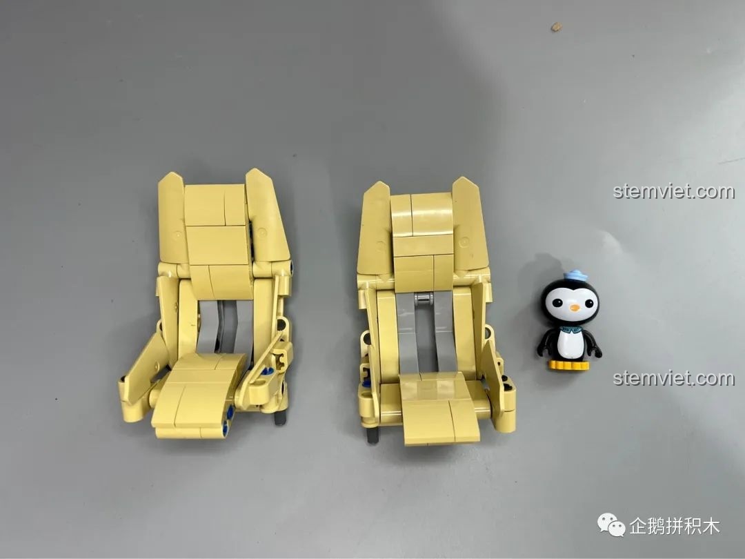 Hai ghế ngồi của mô hình Moyu Block MY88008 Bugatti Bolide đã hoàn thành.