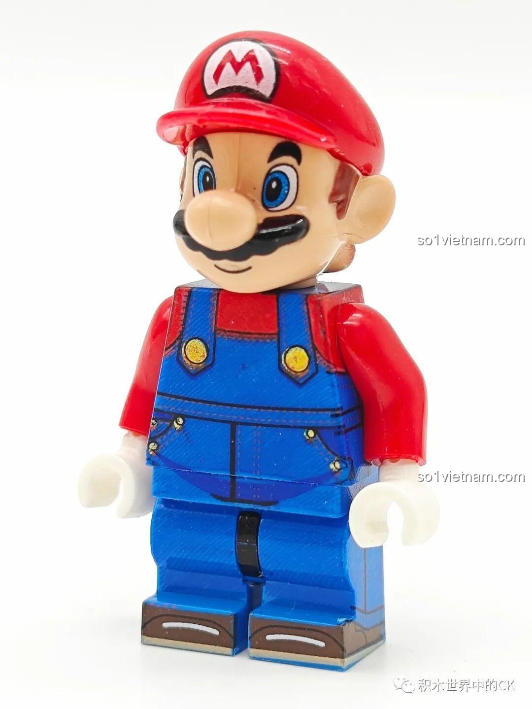 Cận cảnh minifigure Mario WM2066 trong set đồ chơi nhân vật Mario 6103 giá tốt, thiết kế chi tiết.