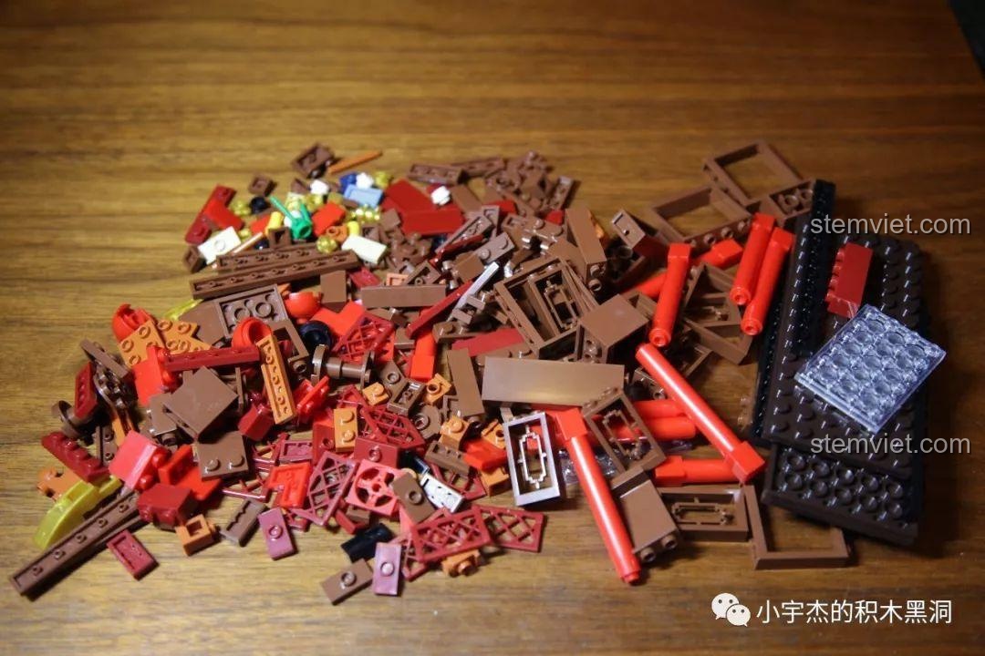 Nhận xét XINGBAO 5002 Mô hình Thuyền Rồng Cổ, mảnh ghép mới với họa tiết kiến trúc Trung Hoa.