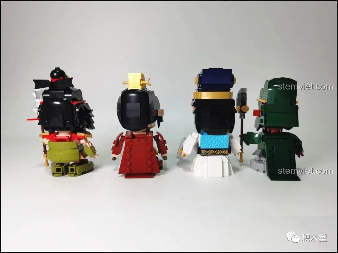 Nhược điểm của bộ đồ chơi lắp ráp Sluban Q-Bricks Tam Quốc.