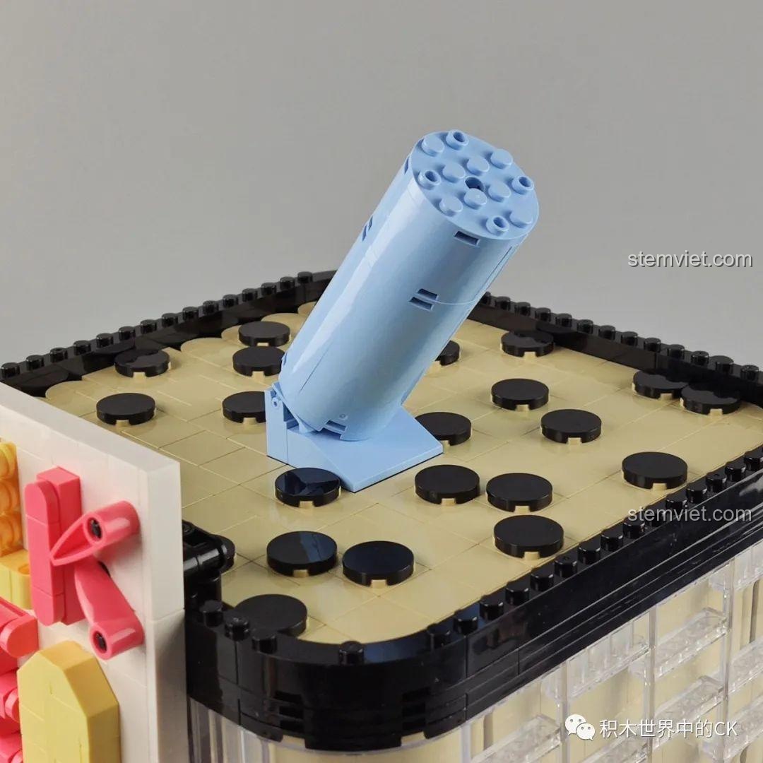 Cận cảnh ống hút khổng lồ trên mái của mô hình Cửa hàng trà sữa JIAZHI SY 5209.