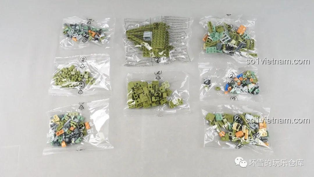 Chi tiết các túi gạch bước 2 của bộ xếp hình Panlos Brick 628010, chuẩn bị cho việc xây dựng phần thân của Pháo tự hành T95.