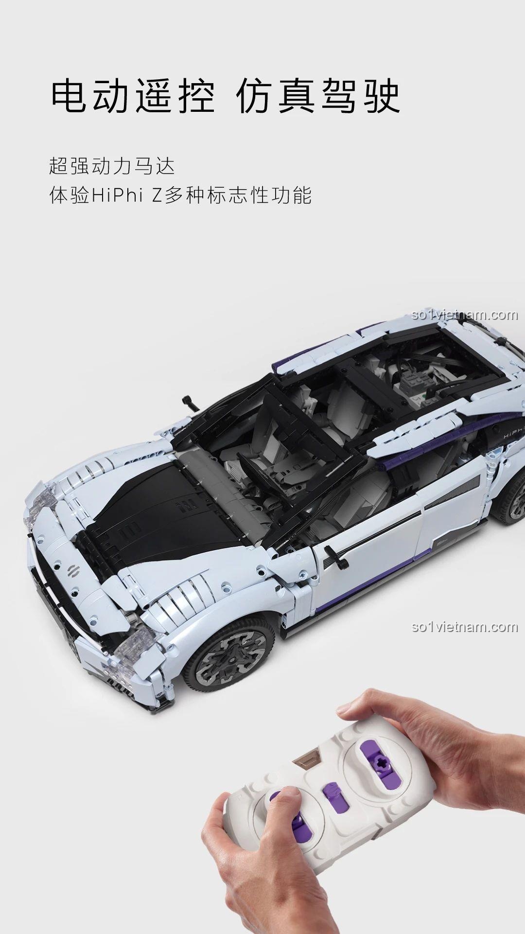 Tay điều khiển từ xa của bộ đồ chơi HiPhi Z Pixel Sci-Fi Car Model
